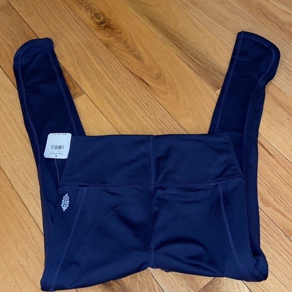 NWT Free People infinity leggings in deepest navy in size XS - Picture 9 of 10